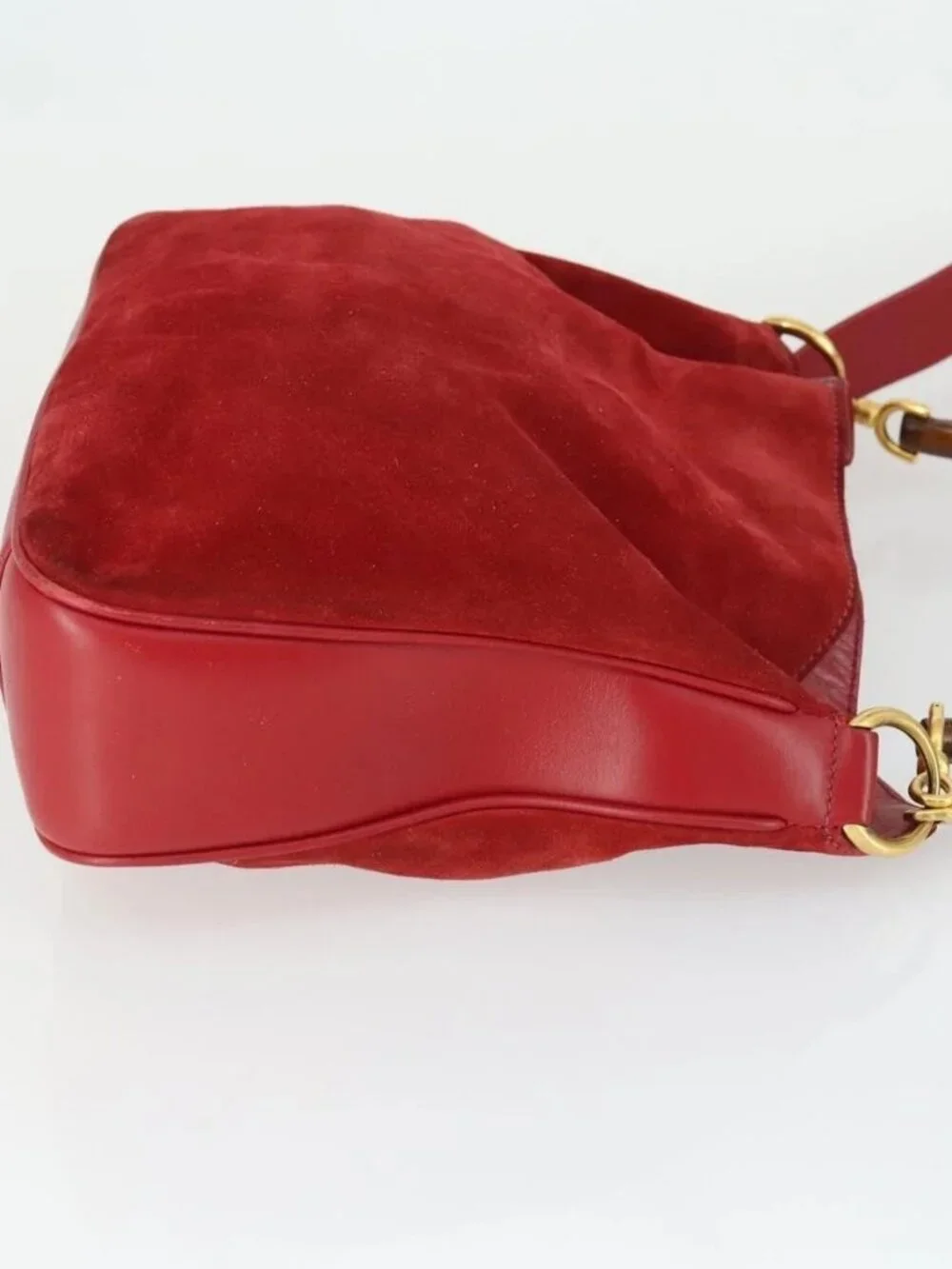 Gucci brand	gucci color	red